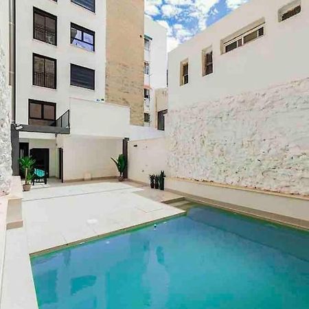 Apartamentos Breton 17 Suite Familiar Alicante Exterior foto