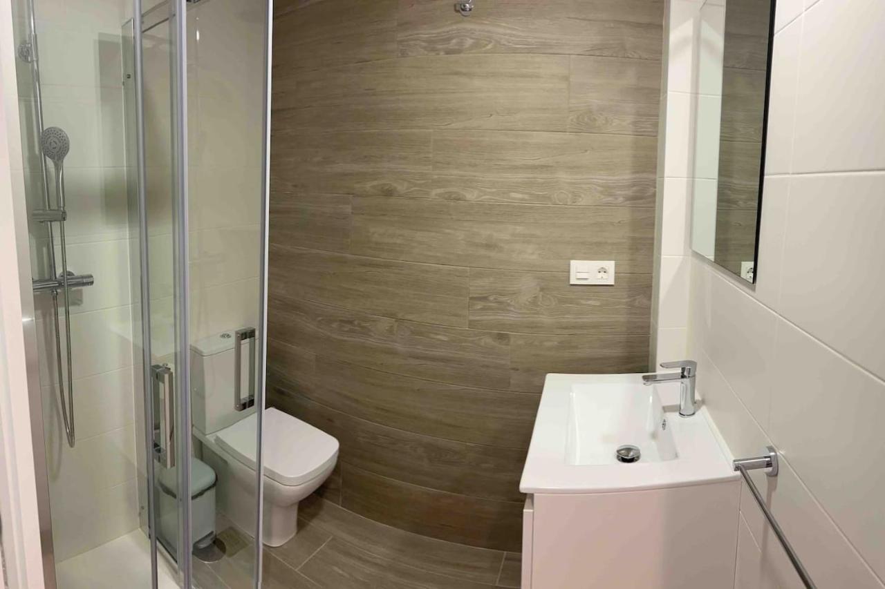 Apartamentos Breton 17 Suite Familiar Alicante Exterior foto